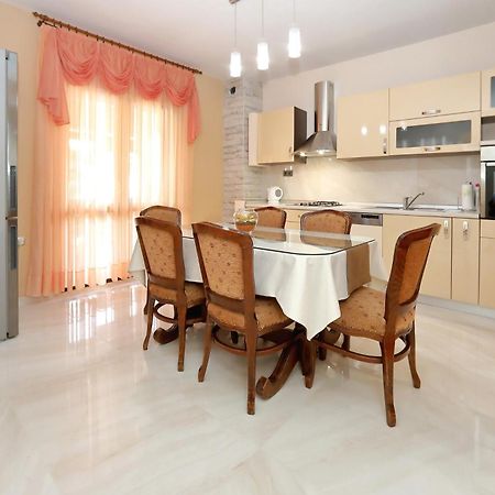 Apartment Lucijan Bibinje Δωμάτιο φωτογραφία