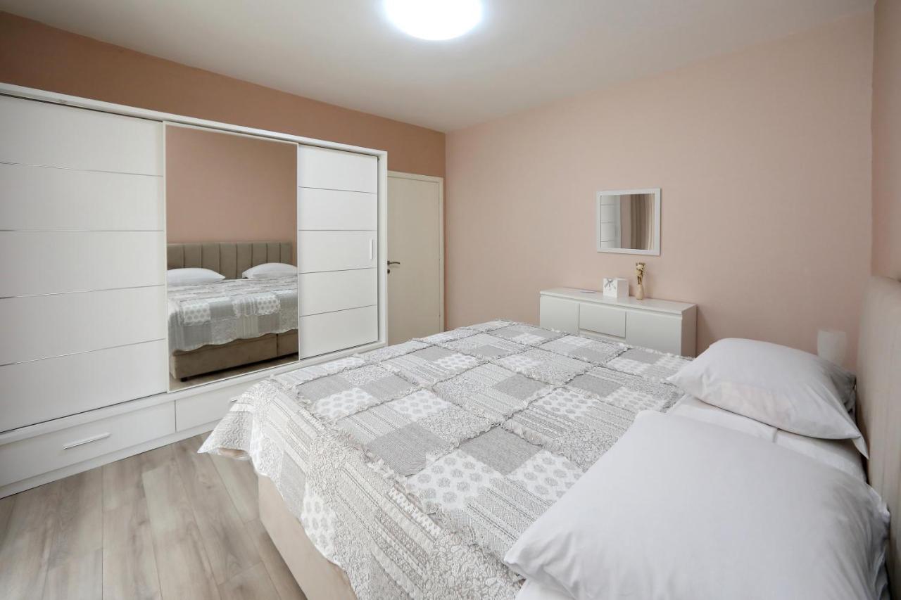 Apartment Lucijan Bibinje Εξωτερικό φωτογραφία